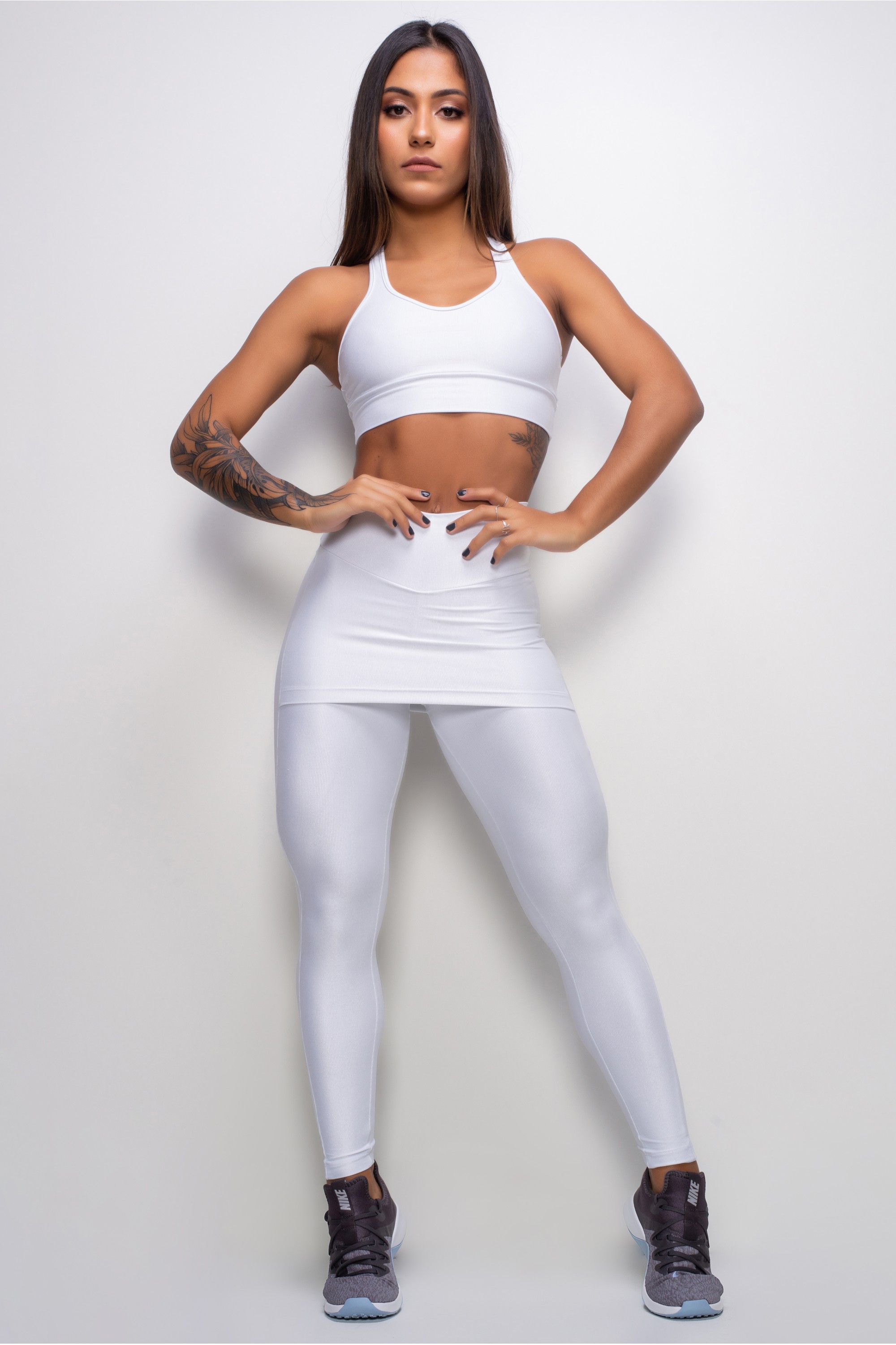 Calça Legging Essence white com tapa bumbum