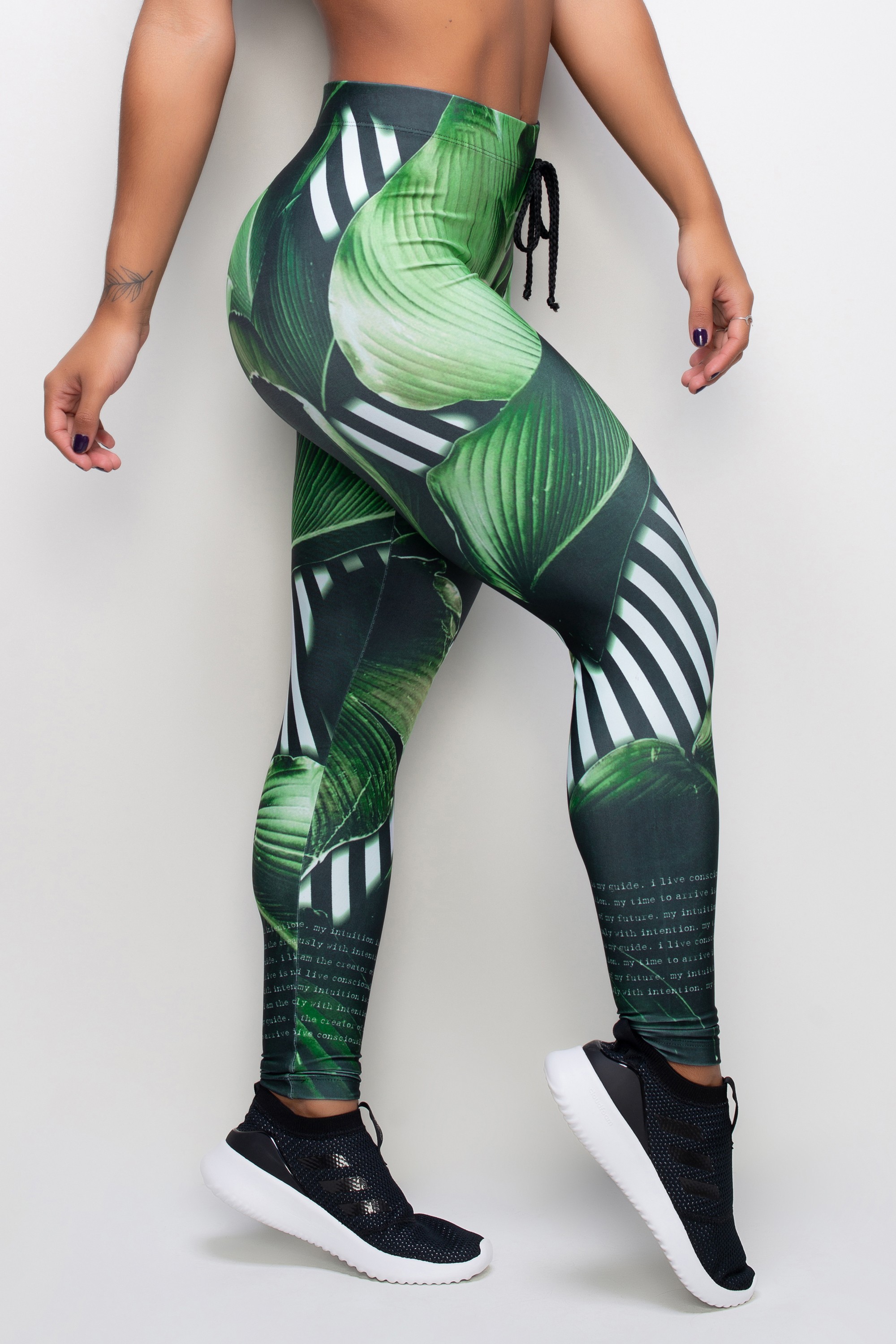 calça legging brilhosa