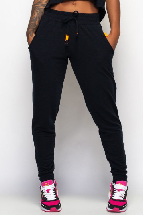 Calça Básica com bolso Angê Athleisure preta