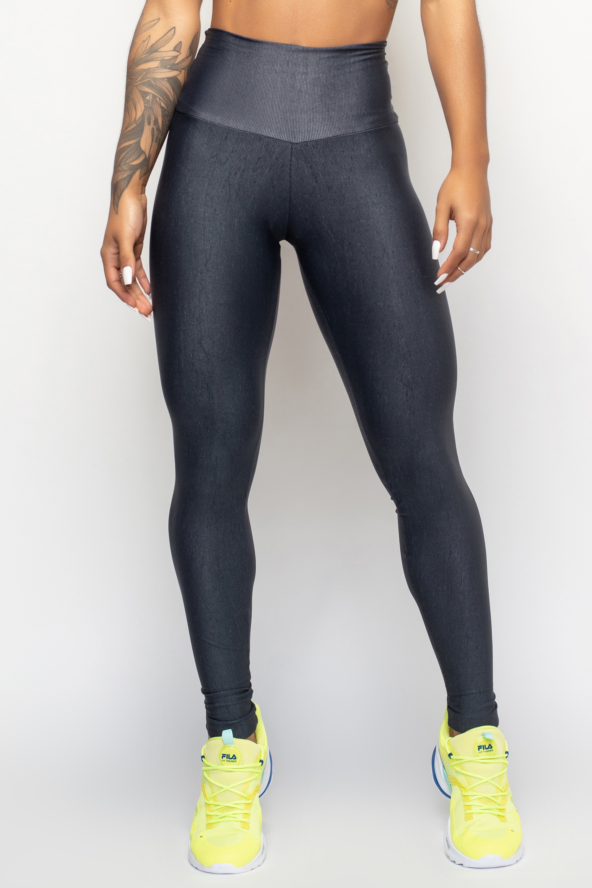 Calça Legging Grafite com bolso no cós Essence