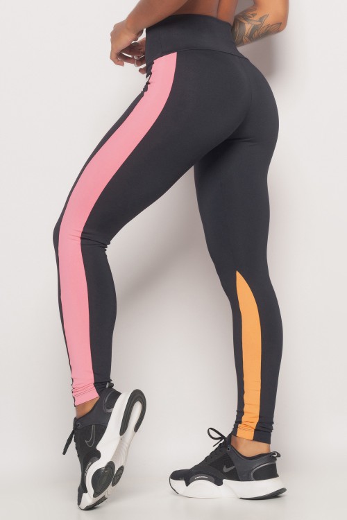 Calça Legging Preta Patches