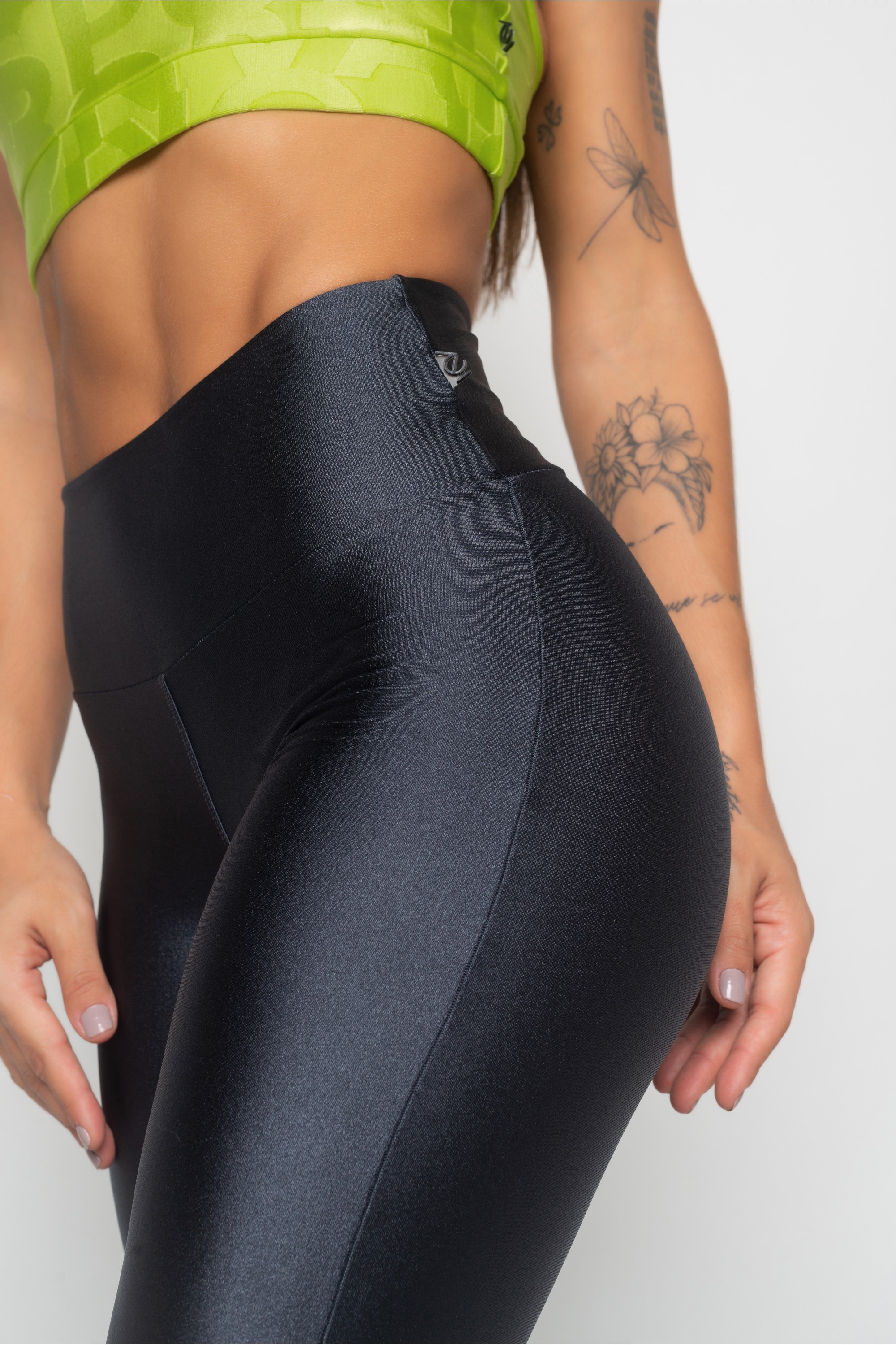 Calça Legging Grafite com brilho Motivation