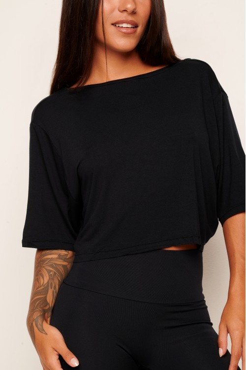 Blusa Cropped Preta Twist