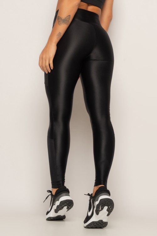 Calça Legging Preta com bolso Apocalyptic