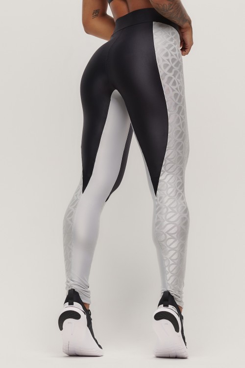 Calça Legging Preta e Cromo Interface