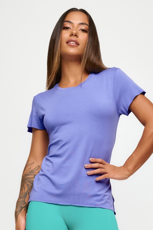 Blusa Lavanda Básica Manga Curta