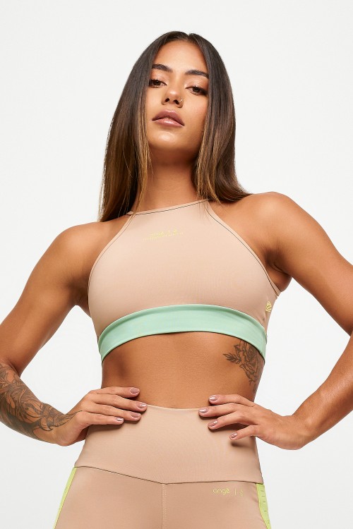 Angel roupa deals de academia
