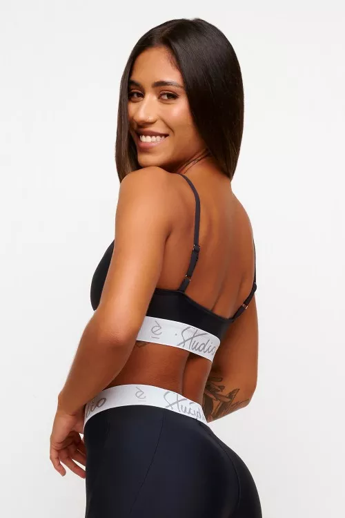 Top Preto Soft Light Minimal