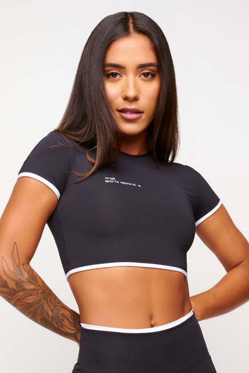 Top Cropped Preto College