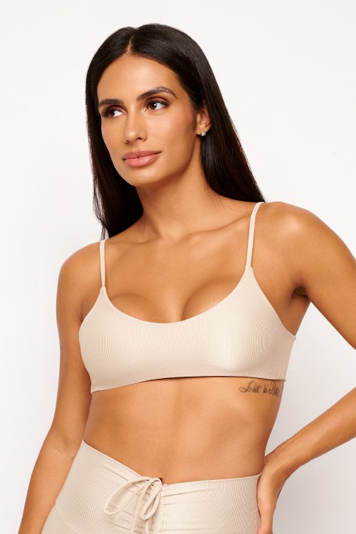 Top Nude Fit com Decote Essence