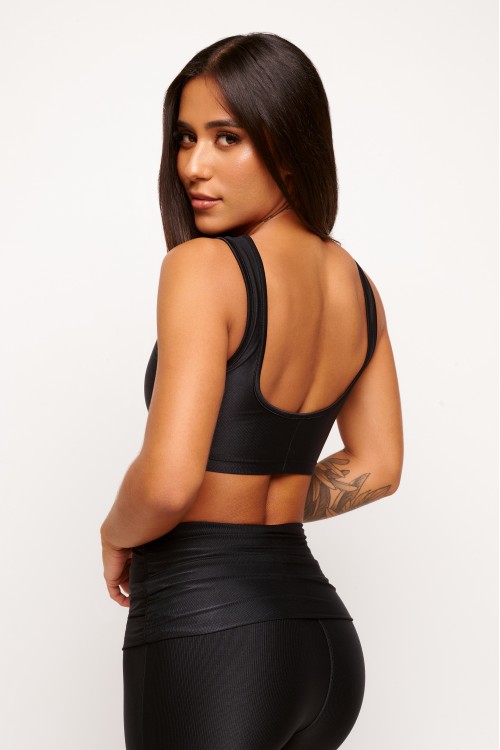 Top Black Canoa Essence