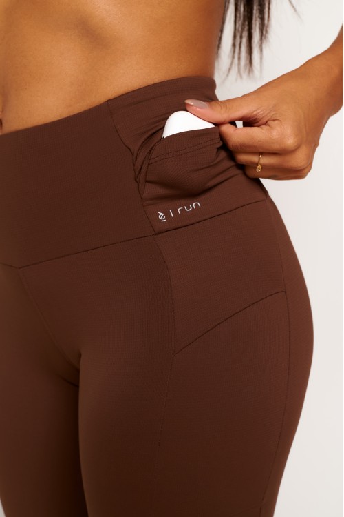 Calça Legging Tech-Run Marrom com bolso Pace your Race