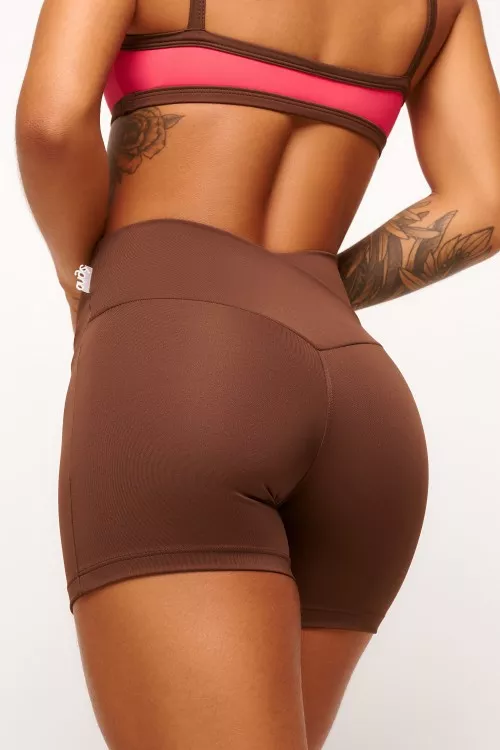 Short Marrom Básico Transpassado
