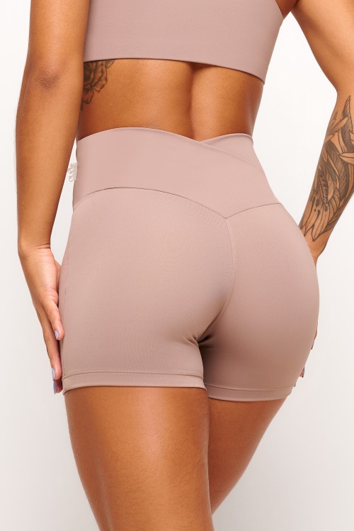 Short Nude Básico Transpassado