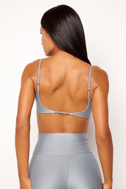 Top Platinum Fit com Decote Essence
