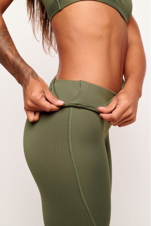 Calça Legging com bolso Verde Militar Split