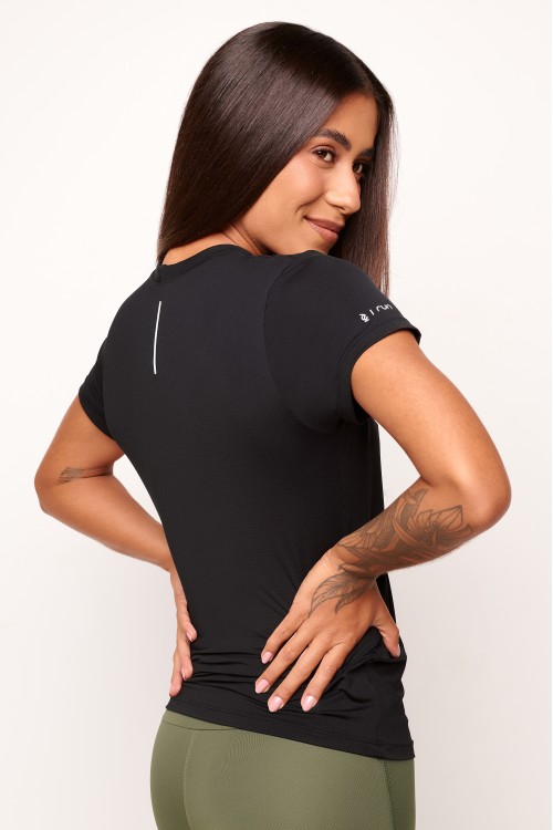 Blusa Preta Free Run