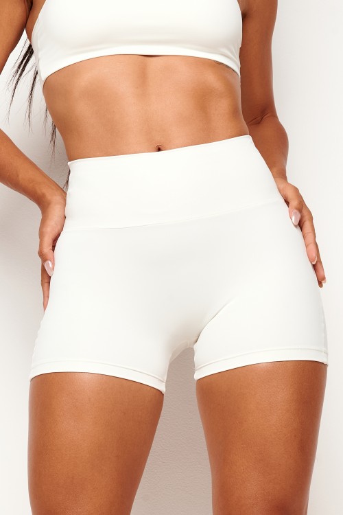 Short Cream sem costura frontal