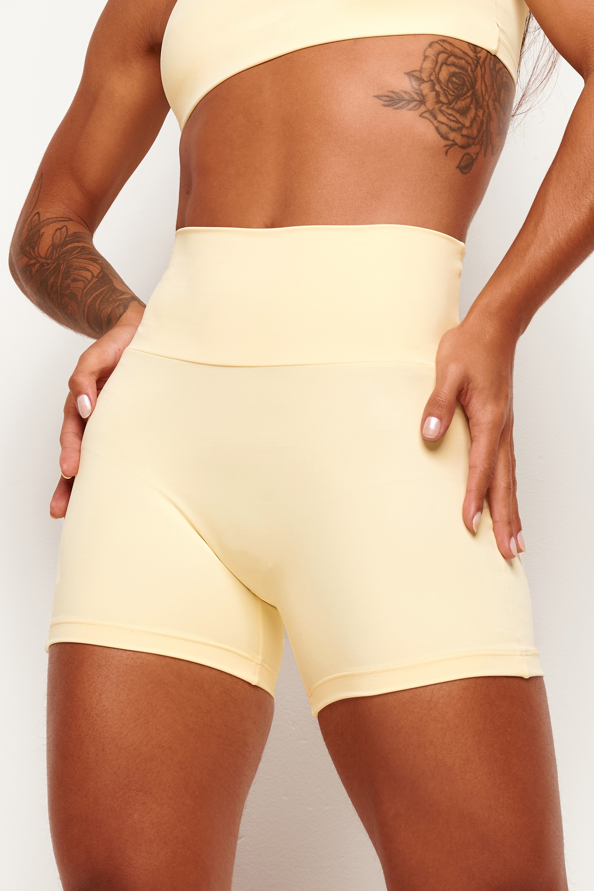 short-mellow-sem-costura-