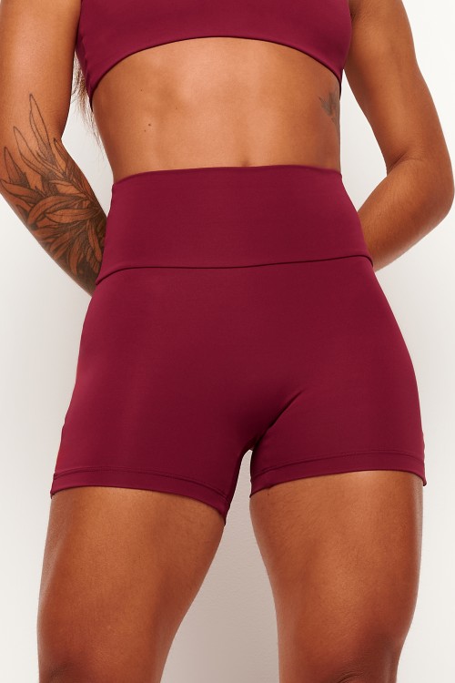 Short Merlot sem costura frontal