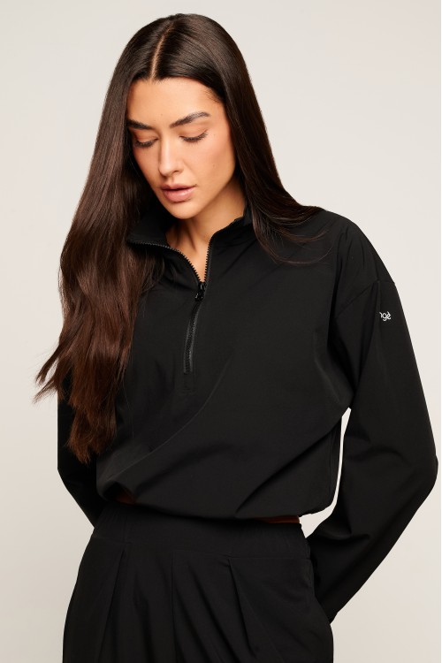 Jaqueta preta athleisure