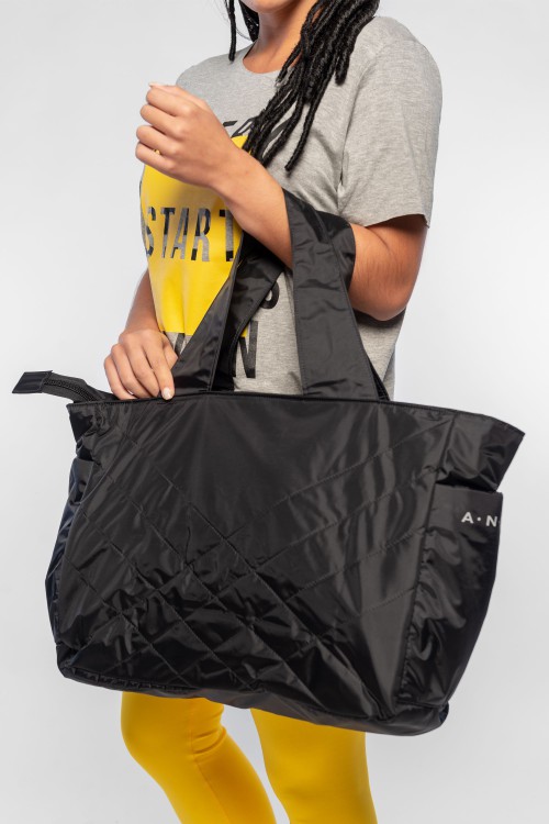 Bolsa Fitness Feminina Preta Matelassê