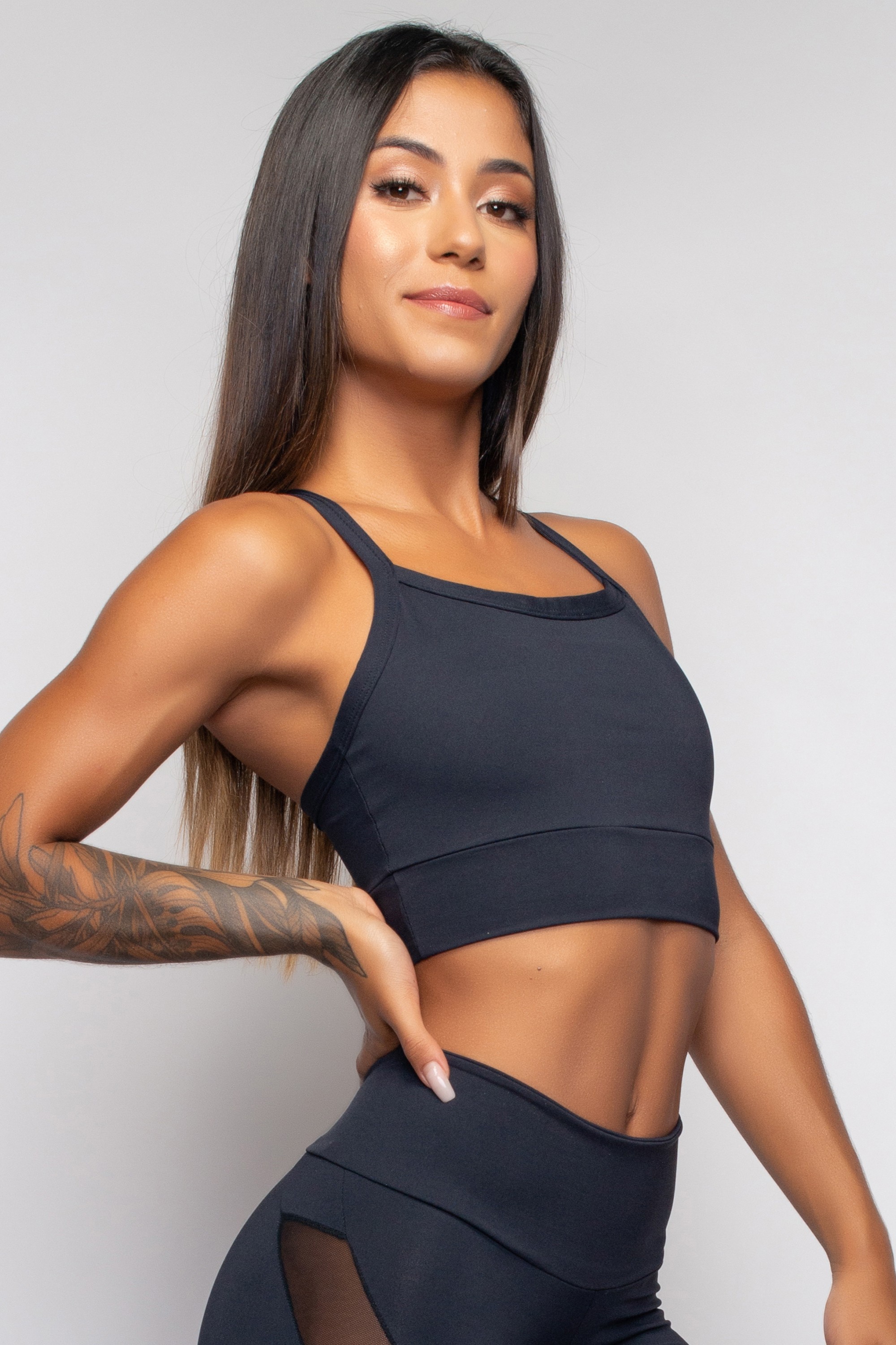 Top Fitness Feminino Preto Basics
