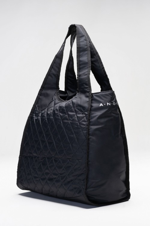 Bolsa de Ginástica de Matelassê Preta