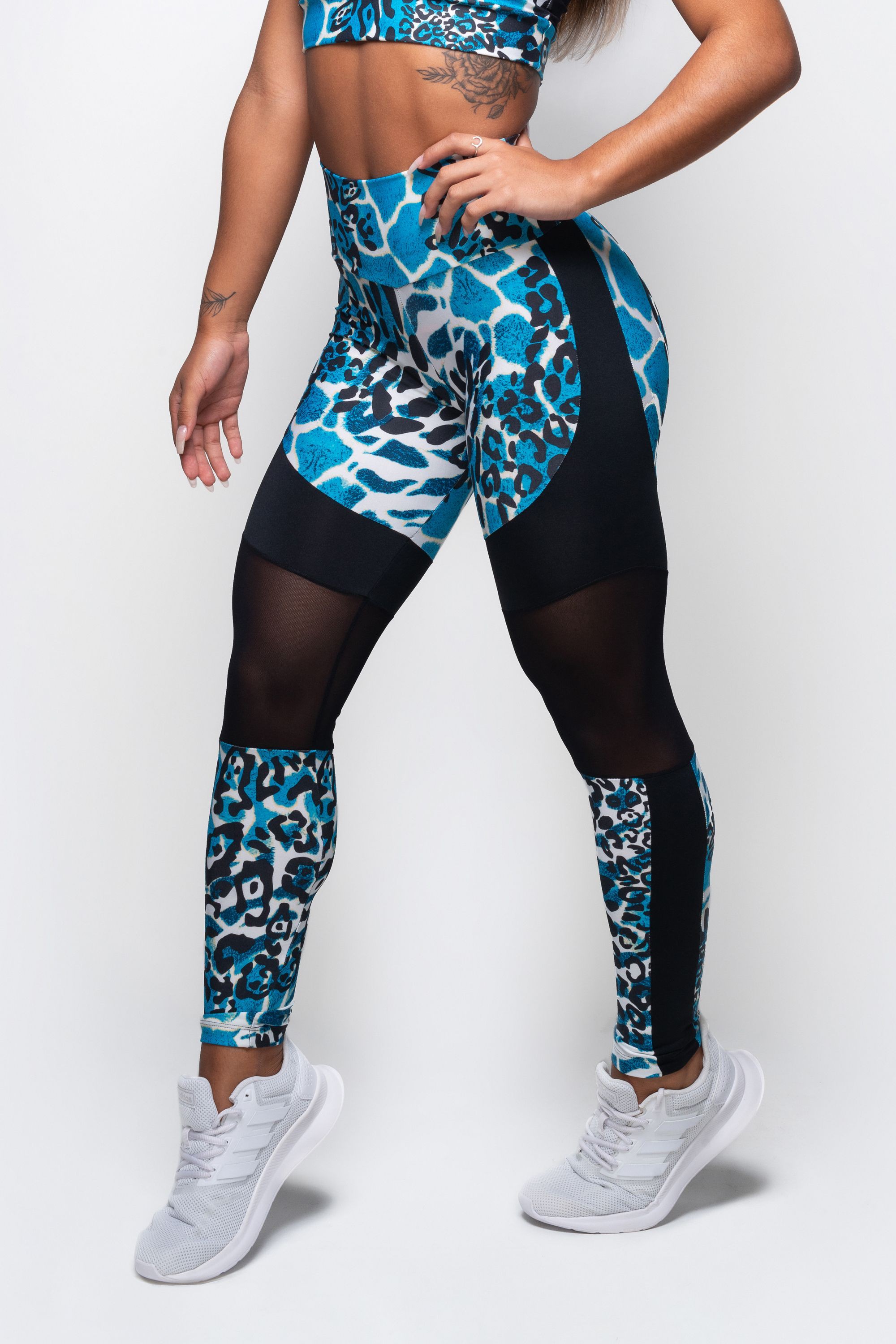 legging academia com tule