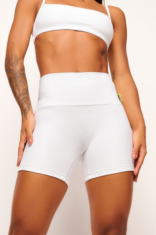 Short Branco com Blackout Connection